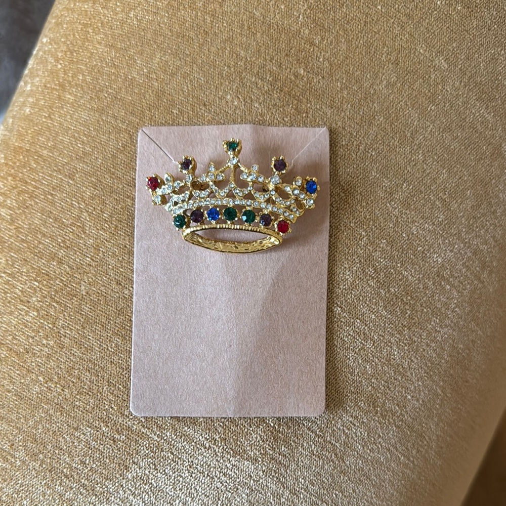 Vintage Gold Crown Brooch with Multicolor Gems